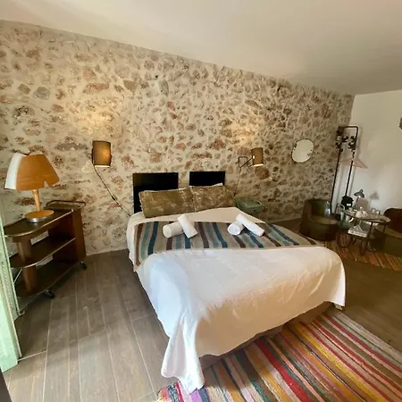 بيت ضيافة Pitibi Maison D'hote 3*